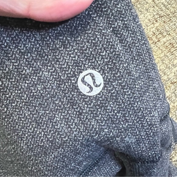 Lululemon Wunder Under Crop II Diamond Jacquard Space Dye Black Slate Size 8 - Picture 3 of 5